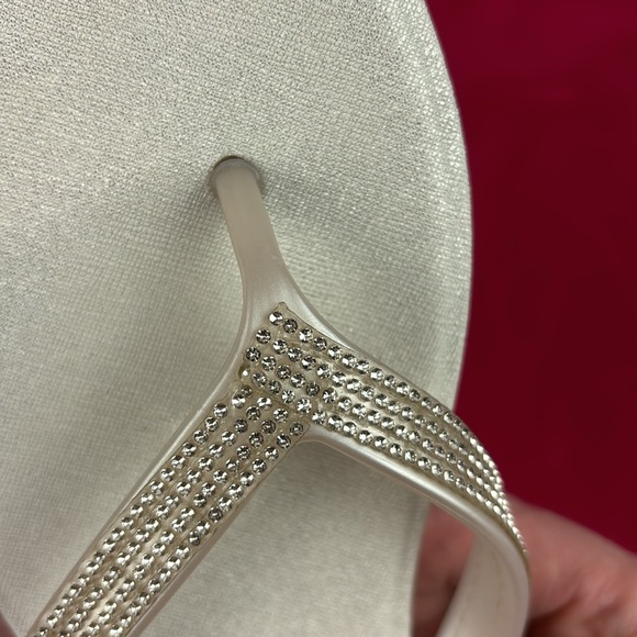 Rhinestone Flip Flops sz 7/8 - Picture 11 of 11